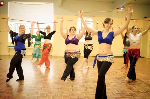 2. Ay Oryantal Kursu: Akıcılık ve Yumuşak Figürler